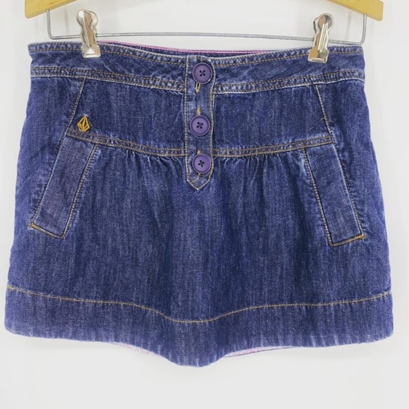 VOLCOM Y2K Denim Mini Skirt Dress Casual Jean Juniors Blue Pink Spring Summer - Picture 4 of 7